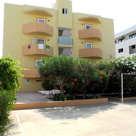 Timon 1 & 2 Otel Es Pujols Dış mekan fotoğraf